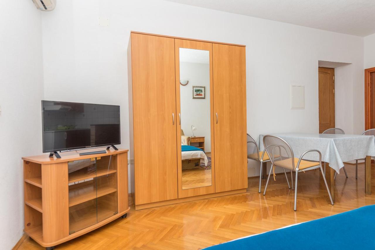Apartmani Petracie Drvenik  Buitenkant foto