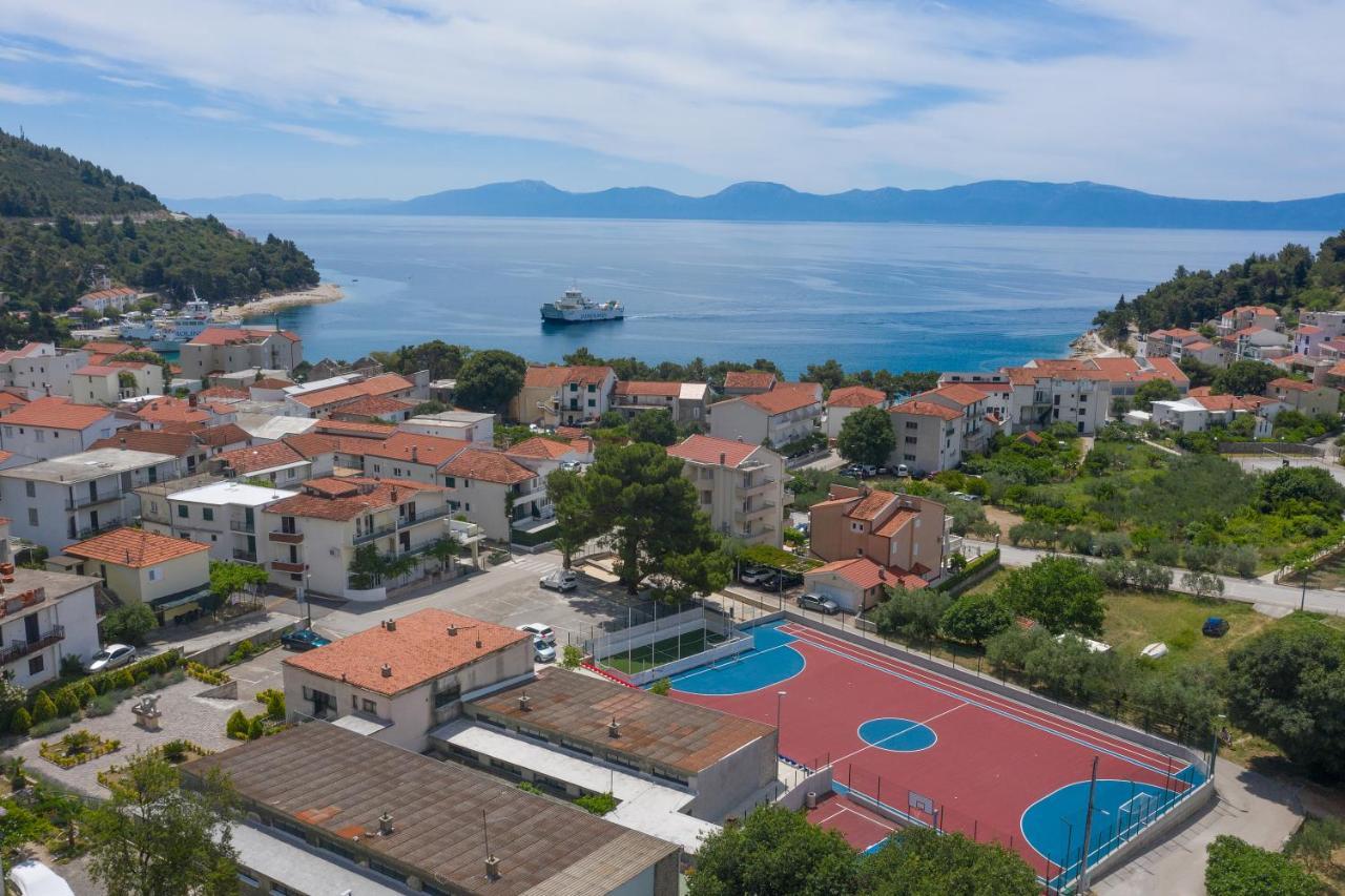 Apartmani Petracie Drvenik  Buitenkant foto